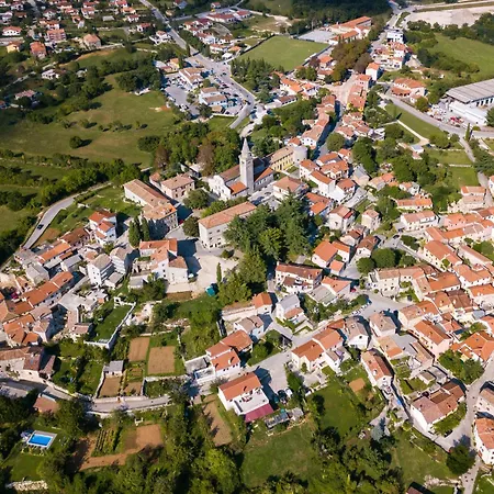 Jolanda By Interhome *