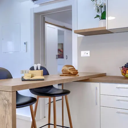 Jolanda By Interhome * Žminj