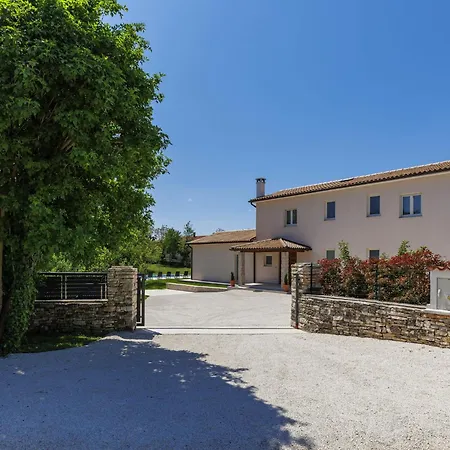 Jolanda By Interhome Villa