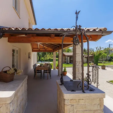 Villa Jolanda By Interhome Žminj