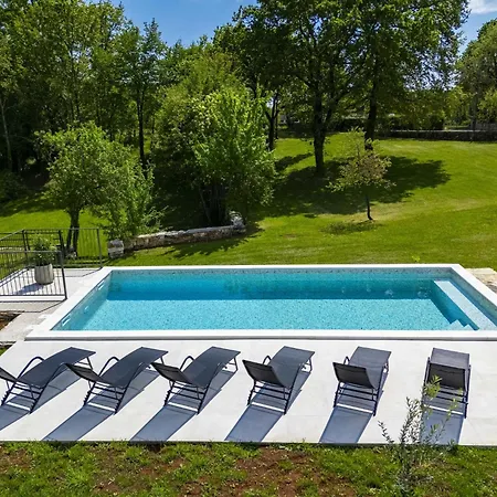 Jolanda By Interhome Villa