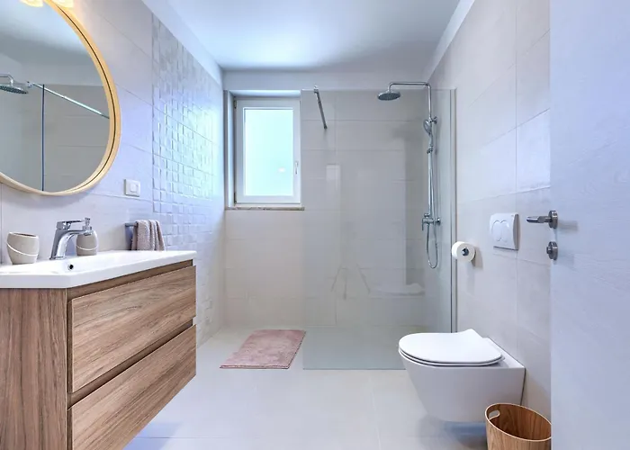 Jolanda By Interhome * Zminj