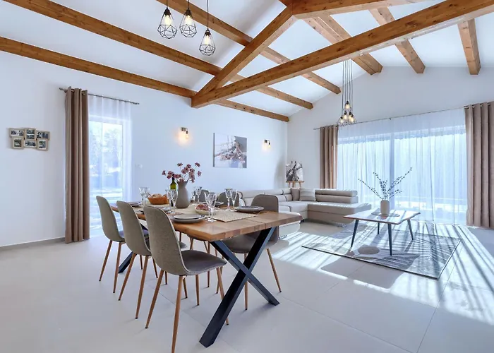 Jolanda By Interhome Villa *