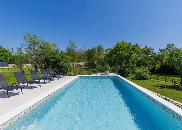 Villa Jolanda By Interhome